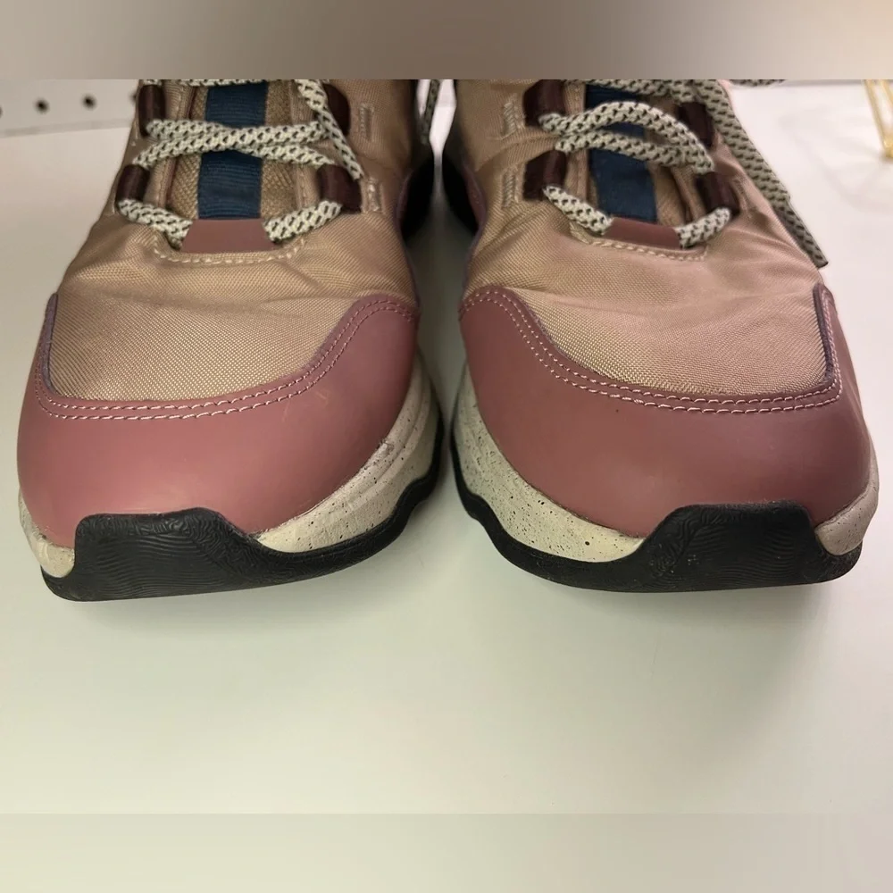 Clarks Women's Jaunt Lo Hiking Boot in Taupe Combi Size 11 Outdoor Gorpcore Boho